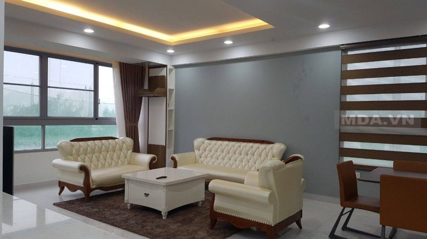 large apartment for rent in green valley
