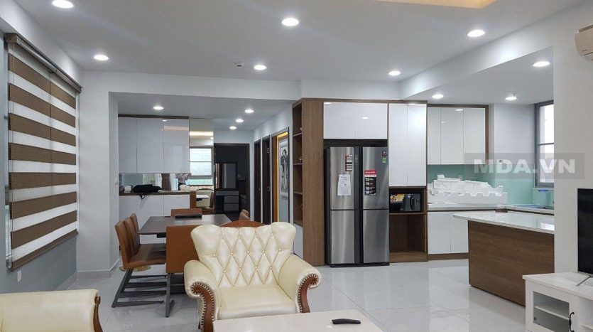 large apartment for rent in green valley