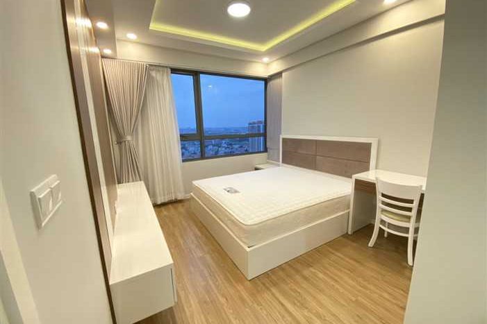 High floor apartment for rent Masteri An Phu
