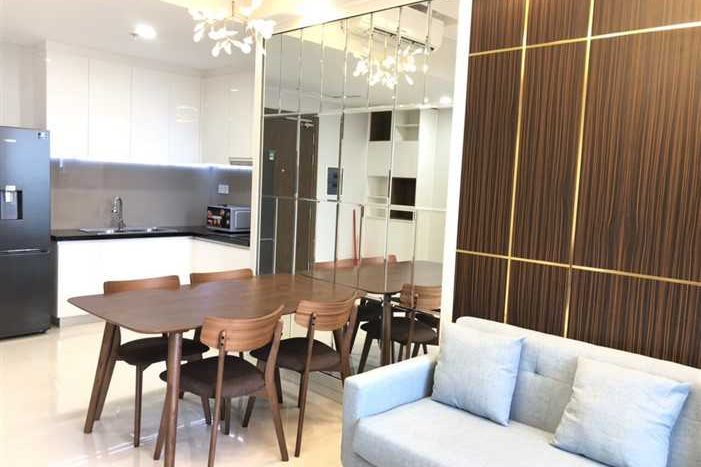 High floor apartment for rent Masteri An Phu