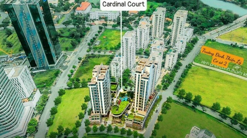 cardinal-court