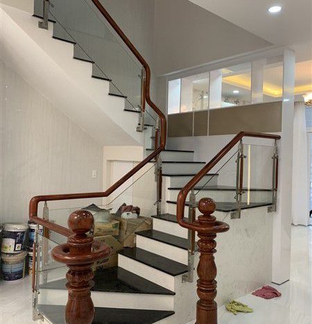 townhouse for rent in jamona golden silk