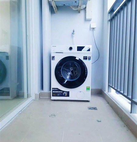 Nice apartment for rent in Sunrise Riverside