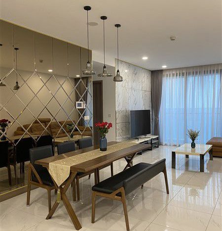 ID300055 – Sunwah Pearl river view condos for lease in Silver House