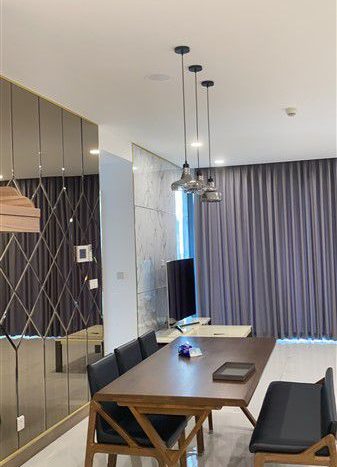 ID300055 – Sunwah Pearl river view condos for lease in Silver House