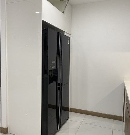 ID300055 – Sunwah Pearl river view condos for lease in Silver House